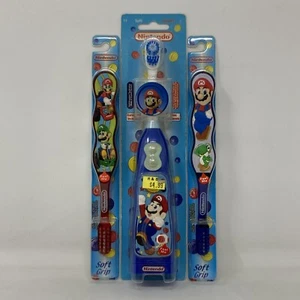 Nintendo 2005 Mario Toothbrush Lot Sealed - Picture 1 of 19