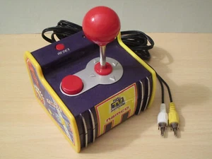 Jakks Pacific Namco Yellow Plug and Play TV Game vintage v. 2003 Pac-Man Dig Dug - Bild 1 von 6