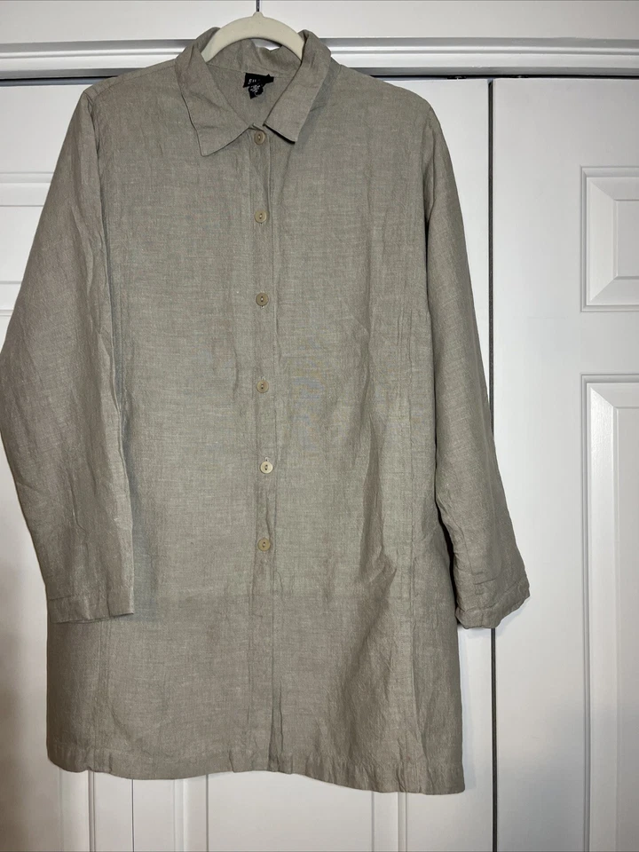 Blusa túnica Eileen Fisher tamanho grande M 44 polegadas mistura de linho bronzeada gola alta com botões - Imagem 1 de 4