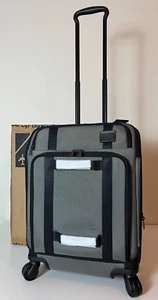 NIB Tumi Merge – Continental Front Lid 4 Wheeled Carry-On - 153448-T003 - Alloy - Picture 1 of 11