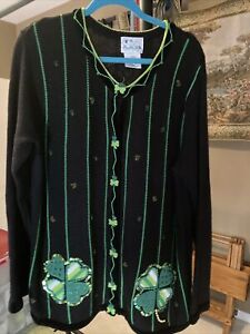 Women's Plus Sz L Quacker Factory St Patrick's Day Shamrock Sweater Black Green