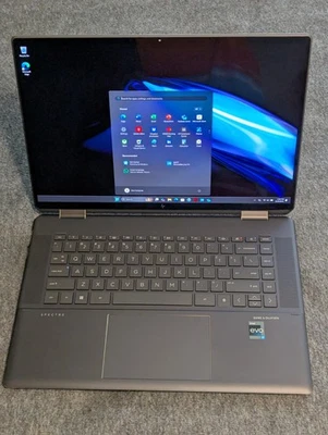 HP Spectre x360 2-in-1 16" UHD+ (3840 x 2400) multitouch 32GB 2TB SSD Laptop PC - Image 1 of 4