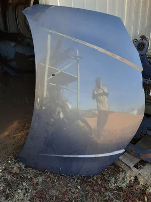 (LOCAL PICKUP ONLY) Hood Sedan Fits 04-09 MAZDA 3 1480693 Foto 1 de 4