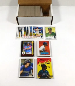 Juego maestro de béisbol de ligas menores Topps Heritage 2022 (1-220) con 4 juegos de inserciones - Imagen 1 de 3