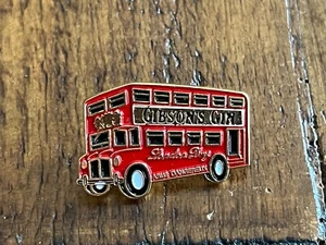 PINS PIN BUS CAR LONDON DRY GIBSON'S GIN - Photo 1/1