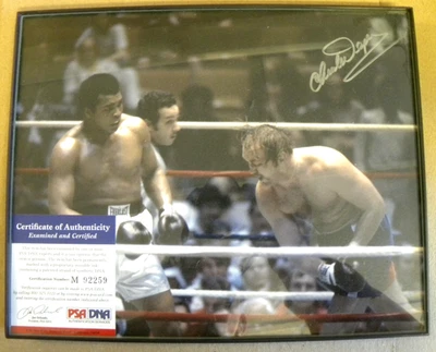 Foto firmada por CHUCK WEPNER PSA/DANA autenticada en marco qq Foto 1 de 3