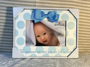 Hallmark 4”x6” Picture Frame “The Moment We Met You We Fell in Love” - New Baby - Picture 1 of 5
