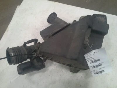 Conjunto de filtro de aire usado se adapta a: Buick Enclave 2009 grado A Foto 1 de 4