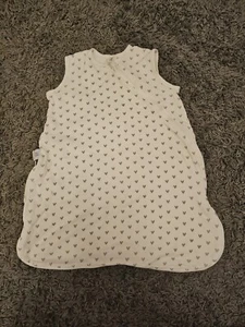 BettyBugg Baby Sleeping Bag, 1.5 Tog Sleeping Bag, Lightweight 100% Organic - Picture 1 of 4