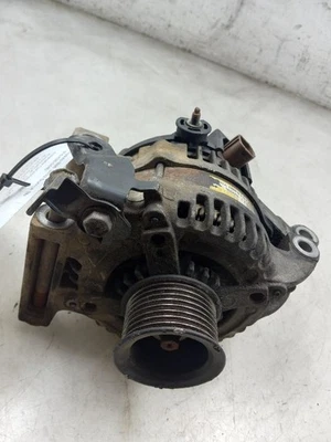 07-19 TOYOTA TUNDRA SR5 4.6L RWD AT 150AMP ALTERNATOR ASSEMBLY  - Image 1 of 4