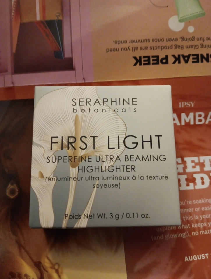 Iluminador ultra radiante superfino primera luz Seraphine Botanicals Foto 1 de 1
