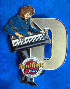 ATLANTIC CITY STEVE WINWOOD MUSICIAN KEYBOARD LETTER SERIES D Hard Rock Cafe PIN - Picture 1 of 1