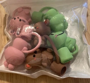 Strohhalm Abdeckung 6 Stück Cartoon Tier Topper Tasse Zubehör Hase Frosch Bär - Bild 1 von 4