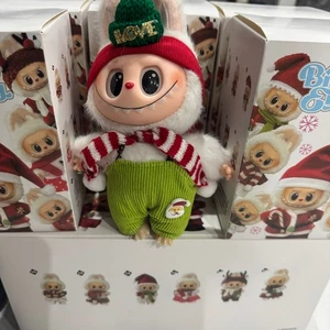 Labubu The Monsters "Weihnachten" Stofftier Blind Box in weihnachts kleidung - Bild 1 von 4