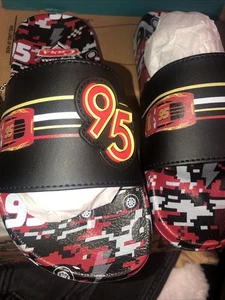 Sandali Disney Cars Slides taglia 4 Lightning McQueen 95 nero rosso multicolore nuovi con scatola - Foto 1 di 15