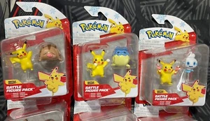 *Pokémon PIKACHU & VANILLITE/SWINUB/SPHEAL Battle Figure Pack Hol Christmas 2023 - Picture 1 of 3