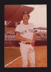 1981 Aurelio Rodriguez  YANKEES  UNSIGNED  3-3/8 x 5  ORIGINAL SNAPSHOT PHOTO #5 - Picture 1 of 1
