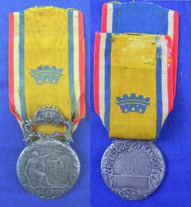 French Silver Medal of Honour Médaille des Octrois 1903 FREEPOST - Picture 1 of 3