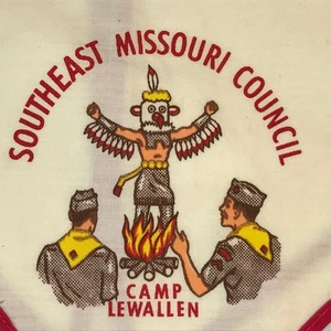 Southeast Missouri MO Camp Lewallen (STAINED) Neckerchief RED Bdr (LB2577) - Picture 1 of 2