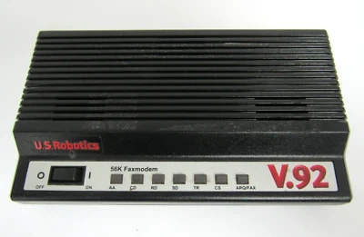 US ROBOTICS V.92 FAX MODEM MODEL 5686 - Image 1 of 4