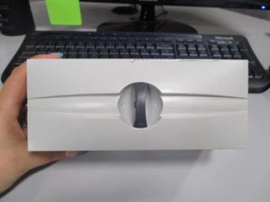 SIEMENS 8US1921-1AA00 3 POLE LUG PLATE ASSEMBLY WITH COVER - Picture 1 of 4