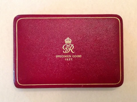 ~A 1937 Great Britain Royal Mint 15 Coin Specimen Proof Set - Case Only Cover
