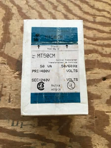 HAMMOND POWER MT50CM 50VA PRI: 480V SEC: 240V OPEN STYLE SERIES MT TX *NOS* - Picture 1 of 3