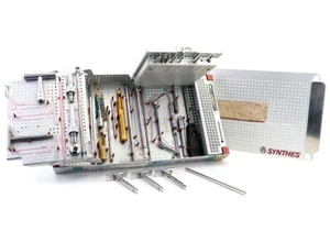 Synthes Basic DHS/DCS Set - Picture 1 of 1