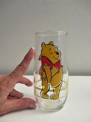  Nuevo vaso de colección Disney Winnie the Pooh & Tigger Too Drink nuevo de stock con etiqueta  Foto 1 de 4