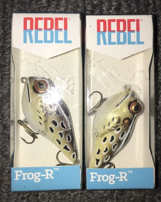 Лот из 2 Rebel Frog-R, Cricket Frog, Topwater, 2,3/8", 5/16 унций. - Изображение 1 из 4