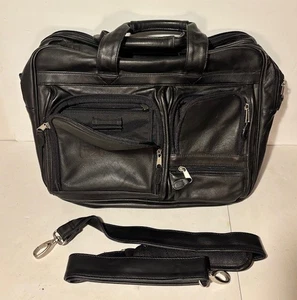 Bolso de viaje de cuero negro PGA Tour Partners Club Life Member correa ajustable - Imagen 1 de 4