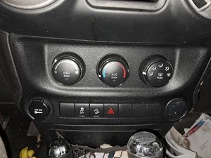 Temperature Control With AC Heated Back Glass Fits 11-13 WRANGLER 415341 - Picture 1 of 14