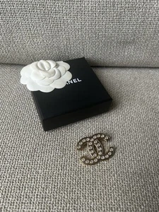 Chanel Crystal Gold Tone Brooch - Picture 1 of 5
