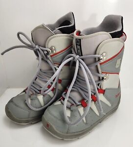 Women s Moto Lace Up Burton Snowboard Boots US size 6 (Pre-Owned) 