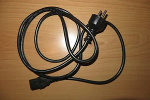 PC Netzkabel Stromkabel 3-adrig 1,80m gerader Stecker oder Winkelstecker - Bild 1 von 1