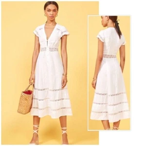Vestido midi REFORMATION blanco marfil con guirnalda ribete de encaje crepé línea A botón delantero 6 - Imagen 1 de 5