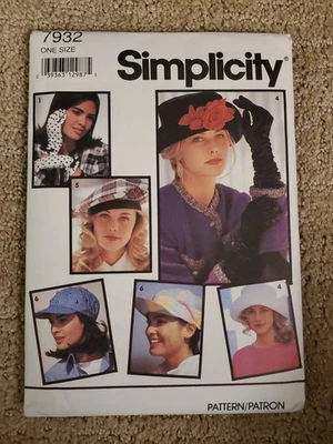 7932 Simplicity Sewing Pattern Hat Beret Cap Gloves Vintage 1990s Factory Fold  - Image 1 of 3