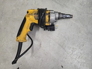 Dewalt DW268 Vsr Versa-Clutch Screwgun TEKS screwdriver 6.5 Amp 2,500 rpm - Picture 1 of 3