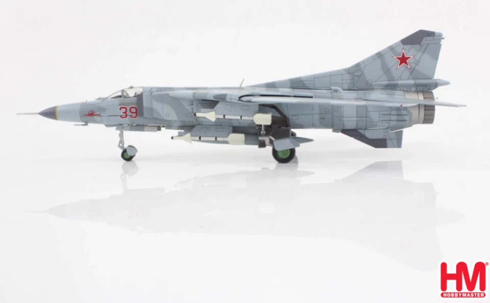 Modelo fundido a presión de combate 1:72 HM MIG-23MS "Flogger E" rojo 39 Nevada, 1981 a 1988 Foto 1 de 4