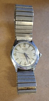 Vintage Supreme 17j Swiss Men's Watch. Ex Australian Military? Khaki Green Band. - Image 1 of 4