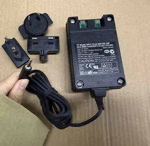 Speedglas 9002, 9000 Schutzhelm Adflo 3M Netzteil Ladegerät - Bild 1 von 5