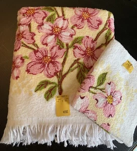 K-Mart Apple Blossoms Flower Power Vintage Bath Towel Washcloth Granny Core - Picture 1 of 10