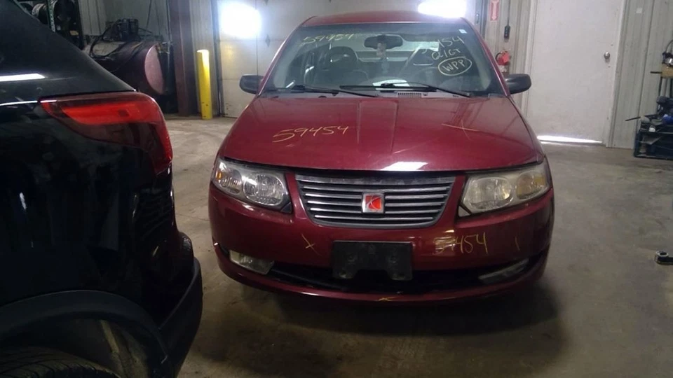 (LOCAL PICKUP ONLY) Passenger Front Door Sedan 4 Door Electric Fits 05-07 ION 42 Foto 1 de 4