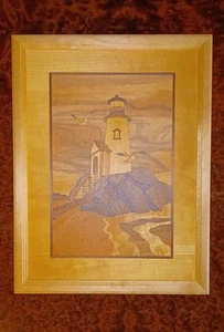 Lighthouse Rock - Marquetería con incrustaciones de río Hudson de 12,75 x 10", The Medium. - Imagen 1 de 4