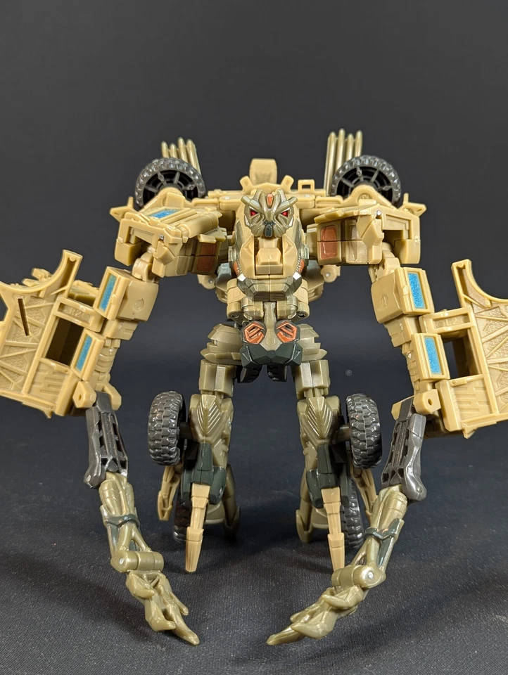 Transformers 2007 Movie Bonecrusher complete Hasbro Deluxe Class - Image 1 of 4