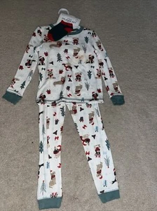 Modern kids 3 piece pajama set christmas design- size 5 - Picture 1 of 2