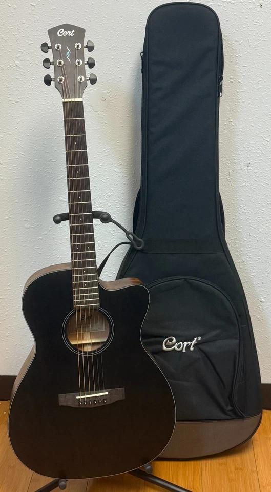 Акустическая/электрогитара Cort Core-OC — ель OPTB Open Pore Trans черная с чехлом - Изображение 1 из 4