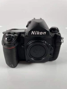 Nikon F6 35mm SLR Film Camera Body - Picture 1 of 7