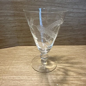 VTG Crystal Etched Glass Wheat Pattern Ball Stem Wine Water Juice Tea MINT! - Picture 1 of 7