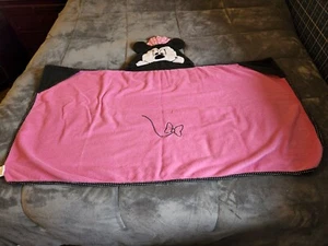 Minnie Mouse Hooded Bath Wrap Towel - Picture 1 of 8